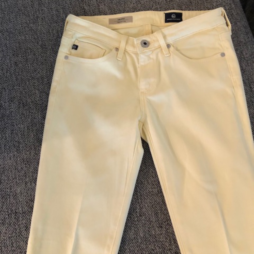 Jeans - Picture 3 of 3